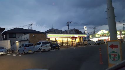 セブン-イレブン 福岡姪浜インター店の画像
