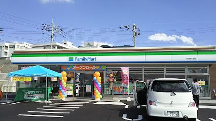 ファミリーマート 大野城乙金店の画像