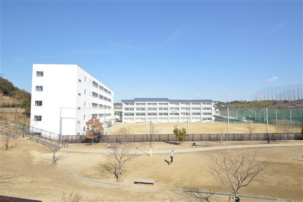 神戸市立舞多聞小学校の画像