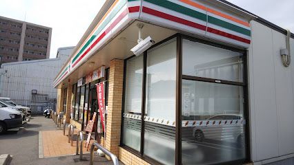 セブン-イレブン 福岡松島４丁目店の画像