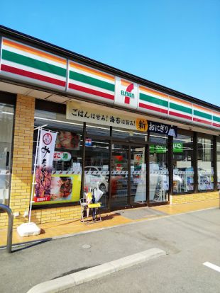 セブン-イレブン 福岡長尾３丁目店の画像