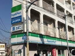 ファミリーマート 緑が丘一丁目店の画像