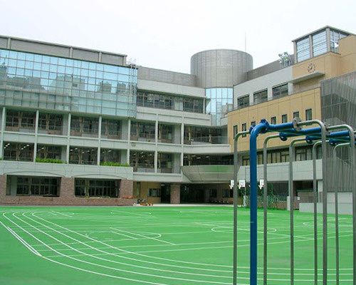 千代田区立麹町小学校の画像