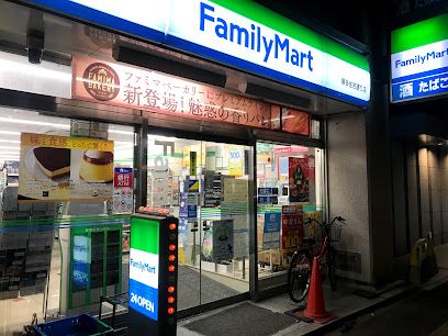 ファミリーマート 博多住吉通り店の画像