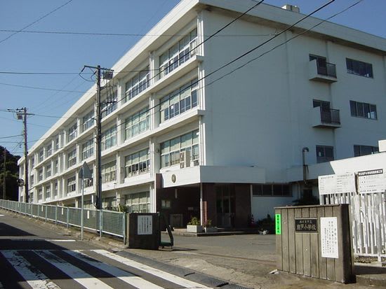 横須賀市立岩戸小学校の画像