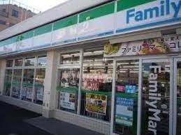 ファミリーマート 板橋三丁目店の画像