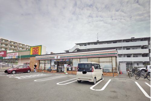 セブンイレブン　倉治7丁目店の画像