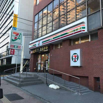 セブンイレブン 高田馬場1丁目店の画像