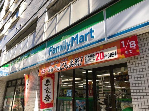 ファミリーマート 新宿天神町店の画像