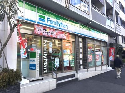 ファミリーマート 市谷柳町店の画像