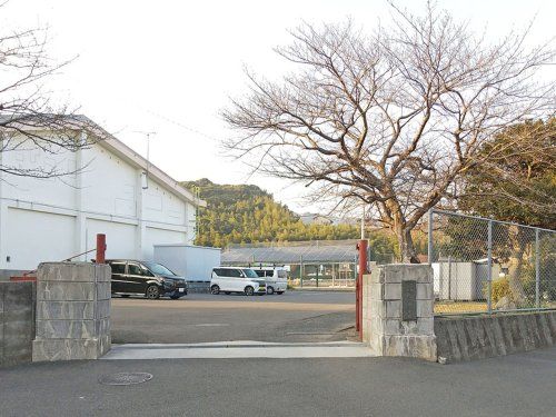 北九州市立松ケ江南小学校の画像