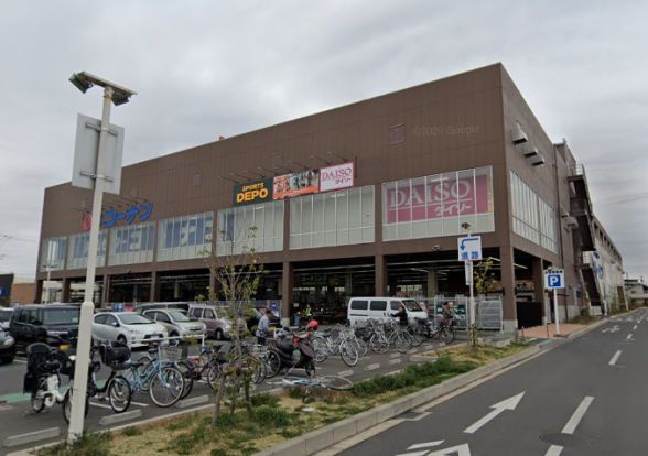 ザ・ダイソー DAISO ホームセンターコーナン南流山店の画像