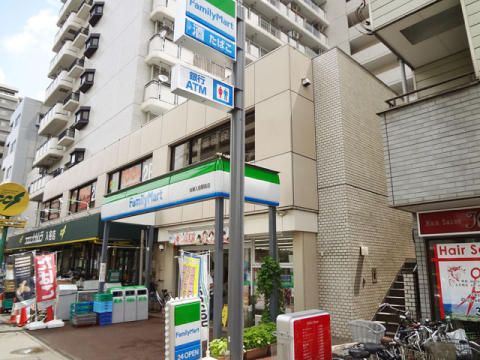 ファミリーマート 台東入谷駅前店の画像