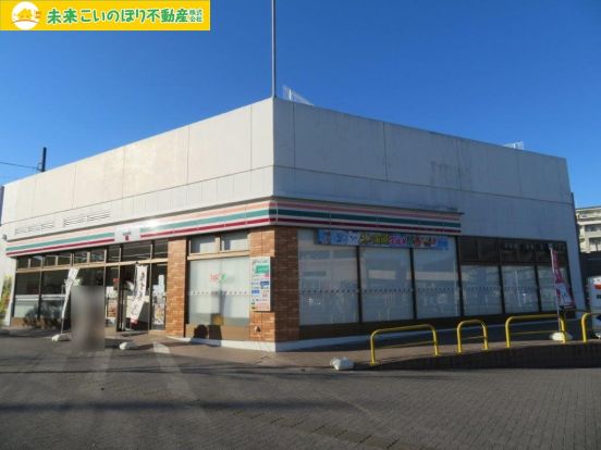 セブンイレブン 久喜東鷲宮駅前店の画像