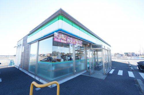 ファミリーマート 南生実町店の画像