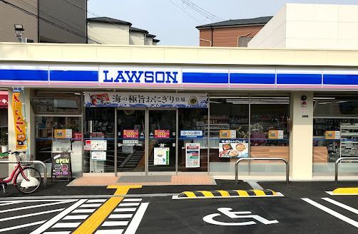 ローソン 新喜多東一丁目店の画像