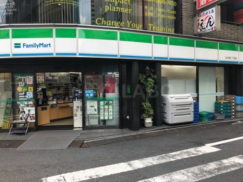 ファミリーマート 大塚駅北口店の画像