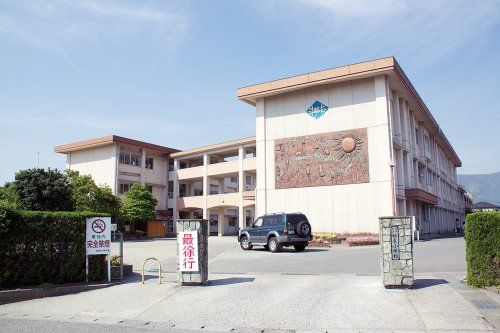 姶良市立姶良小学校の画像