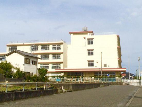 稲沢市立大里東小学校の画像