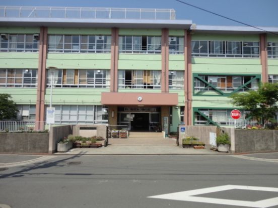貝塚市立中央小学校の画像