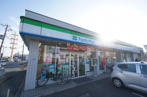 ファミリーマート 千葉都町三丁目店の画像