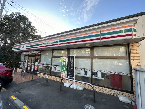 セブンイレブン 湘南町屋駅前店の画像