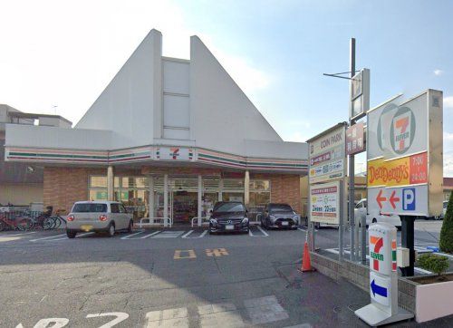 セブンイレブン 流山西初石3丁目店の画像