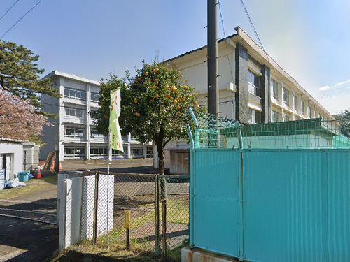 藤沢市立藤沢小学校の画像