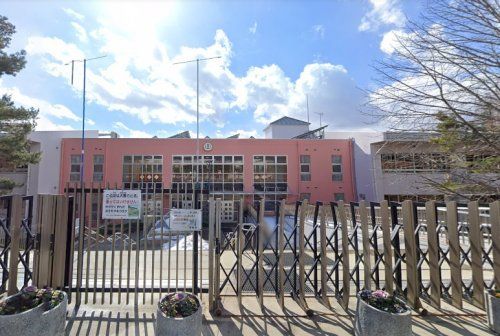 仙台市立八木山小学校の画像