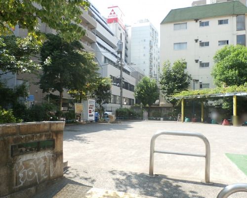 渋谷区立並木橋児童遊園地の画像