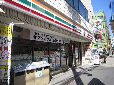 セブンイレブン 渋谷神宮前2丁目西店の画像