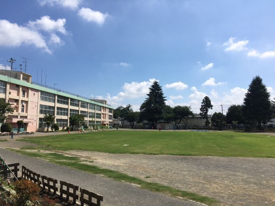 拝島第二小学校の画像