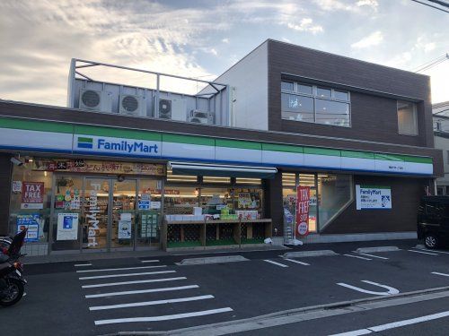 ファミリーマート 豊島千早一丁目店の画像