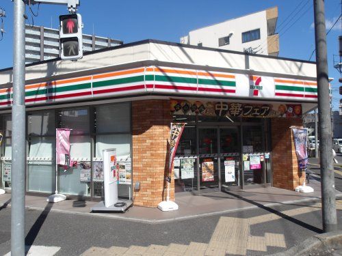 セブンイレブン 船橋大神宮下店の画像