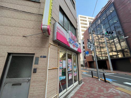 ホワイト急便入船店の画像