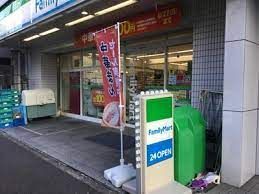 ファミリーマート 都営線曙橋駅店の画像