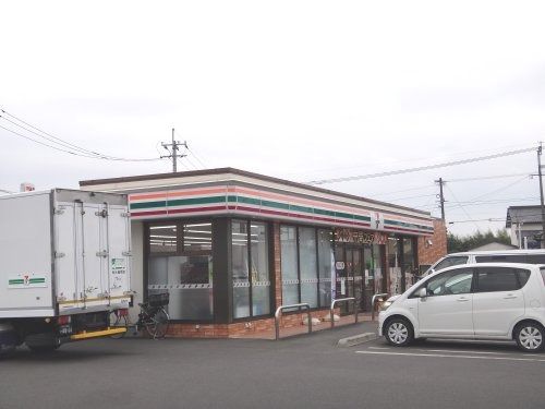 セブンイレブン鏡店の画像