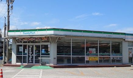 ファミリーマート MG川崎昭和店の画像