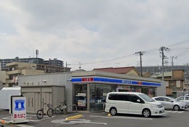 ローソン 川崎東小倉店の画像