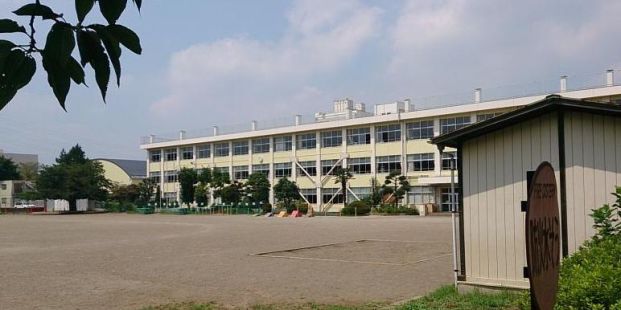 高萩小学校の画像