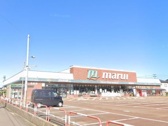 スーパーマルイ国道店の画像