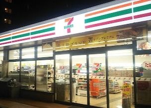 セブン-イレブン 大阪西中島１丁目店の画像