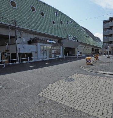 稲城長沼駅の画像