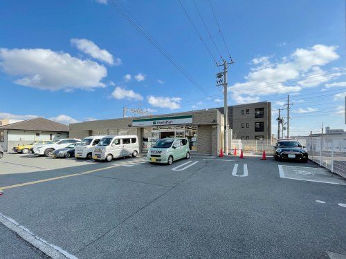 ファミリーマート 芦屋東山町店の画像