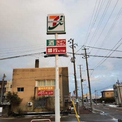 セブンイレブン 見附本所店の画像