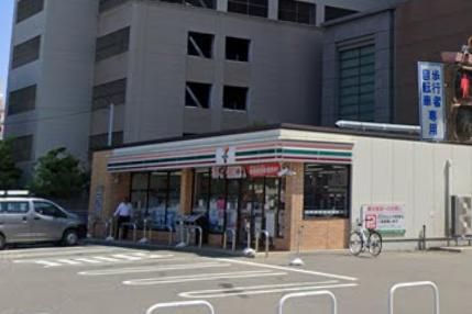 セブン-イレブン 新潟寄居町店の画像