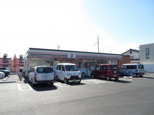 セブン-イレブン宇都宮東峰店の画像