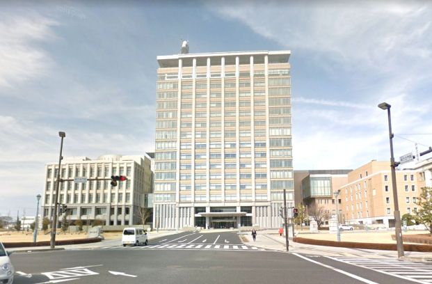 栃木県庁の画像