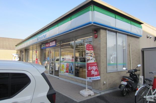 ファミリーマート 貝塚警察署前店の画像