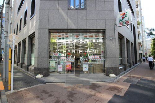 セブンイレブン 銀座3丁目店の画像